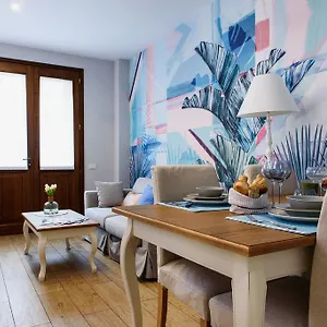  Apartment Lora Luxury House Italien